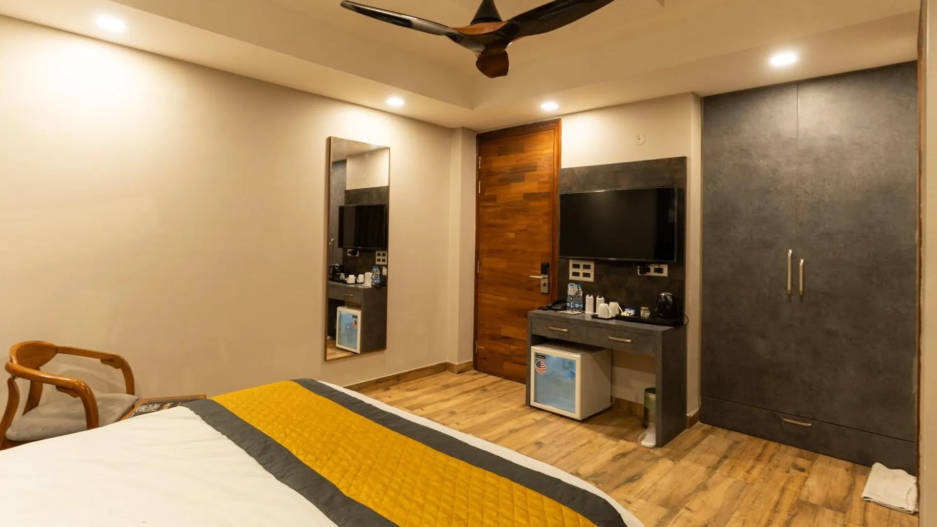 Lime Tree Hotel - Near Medanta Hospital Gurgaon 3*,  Indien