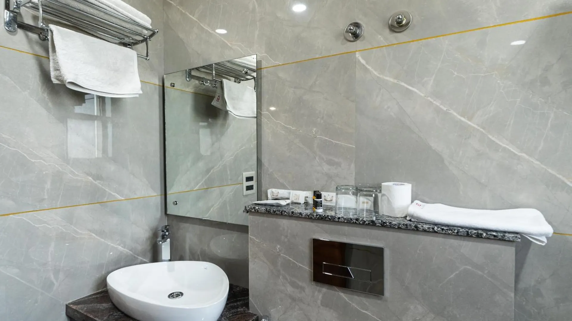 Lime Tree Hotel - Near Medanta Hospital Gurgaon